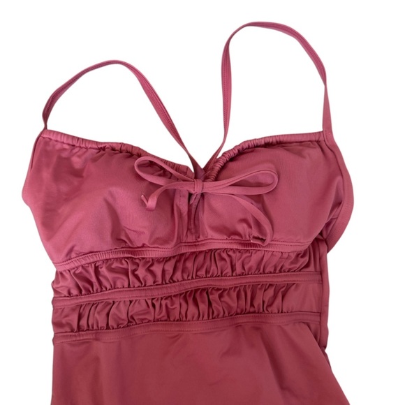 Kona Sol Gathered Modern One Piece, Mauve, Size S - Picture 4 of 9